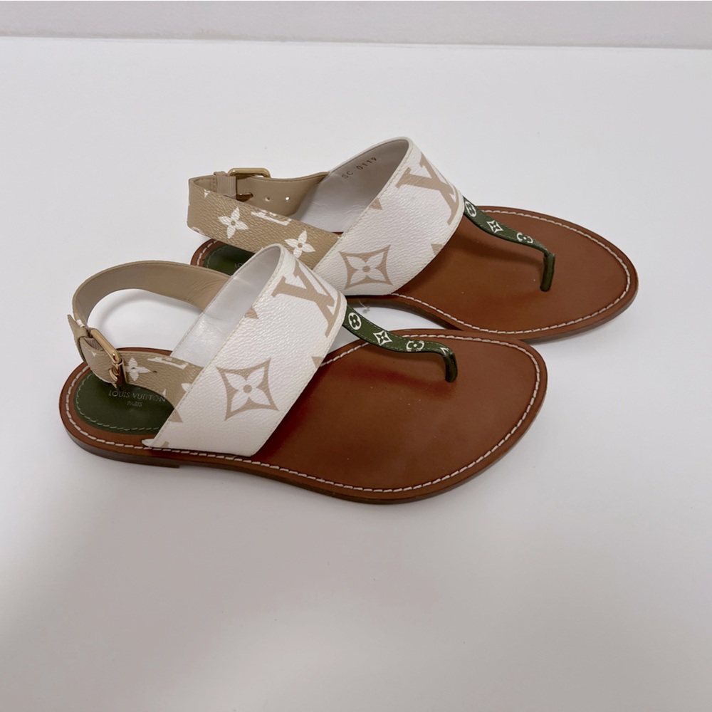 Louis Vuitton green/white/tan leather sandals
